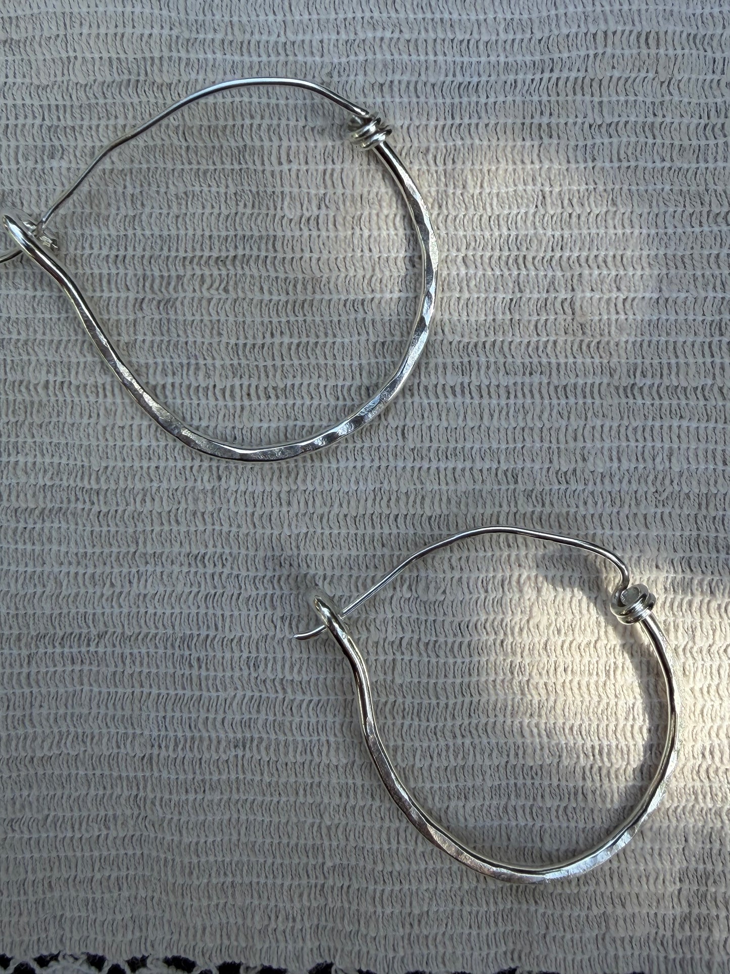 Plain Hoops