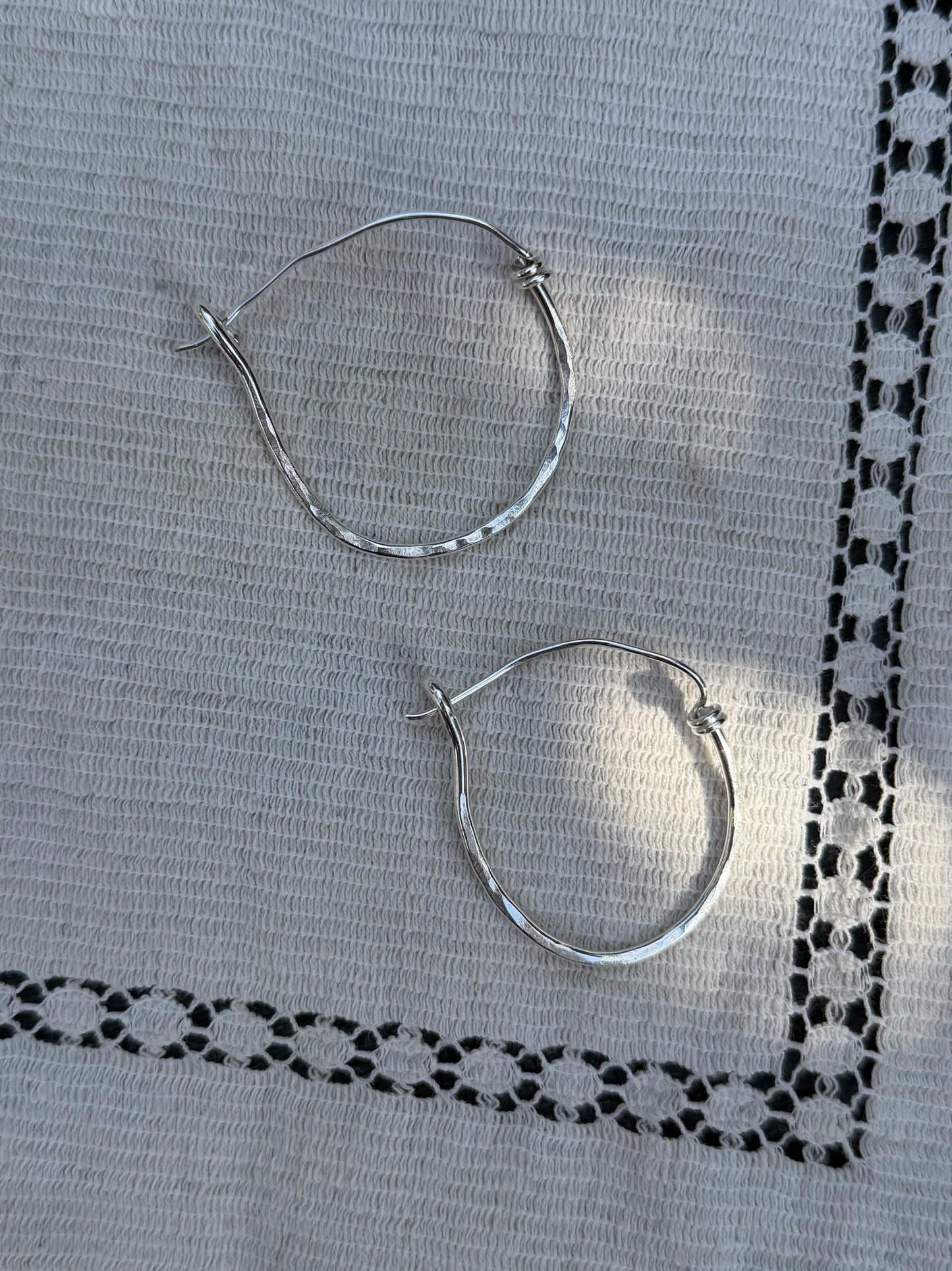 Plain Hoops